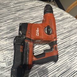 Hilti SDS with (1) batt doesn’t have charger but batt is charged up fully to test selling $200 firm  in n Lakeland 
