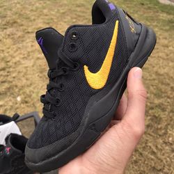 Nike Kobe Sz13.5C