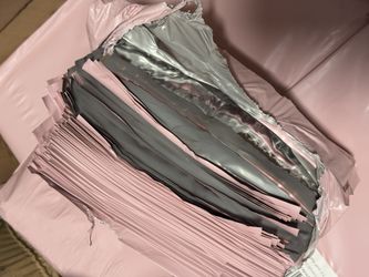 New shipping mailers bag