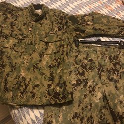 Military Jacket And Pants Like New