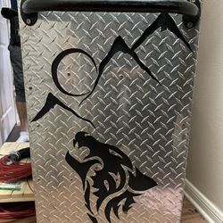 Aluminum Diamond Plating Custom Design Cutout