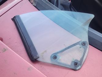 Mustang convertible side glass 94-04