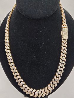 14K Bustdown Cuban Chain