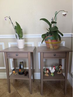 Set of end tables