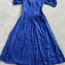 Vintage Blue Lace Dress With A Satin Lining Size 10 Can Be Used As A Prom Or A Formal Dress