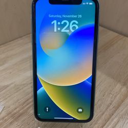 Black Friday Deal !!! IPhone 11 64 GB 