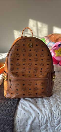 mcm bagpack real