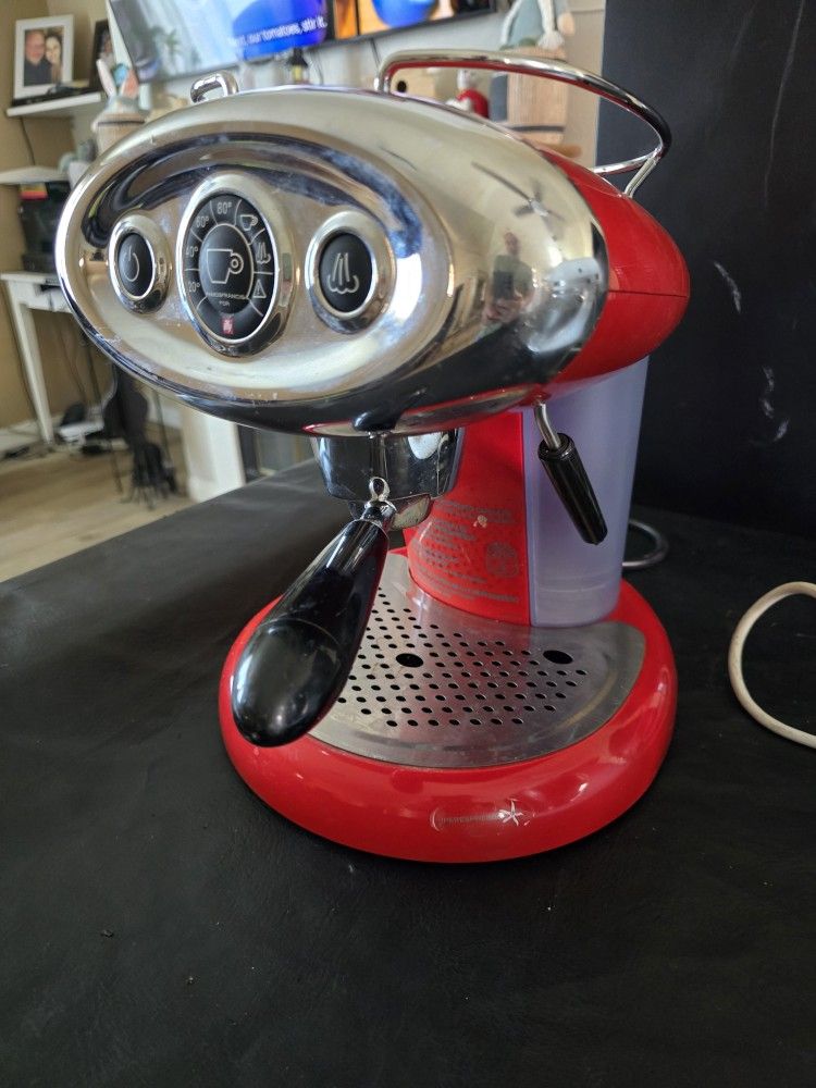 Illy Espresso Machine