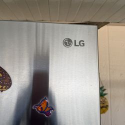 LG French Door Refrigerator 