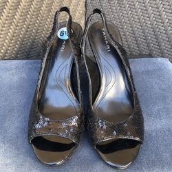 Tahari Black Sequin SlingBack Size 6.5