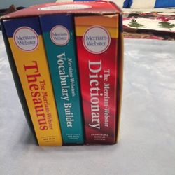 Merriam-Webster Everyday Language Reference Set – 3-Book Set