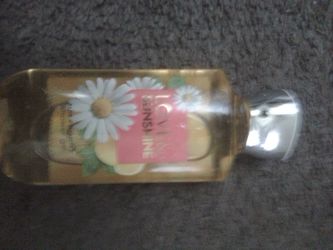 Candles Very Large Normal Price Is 29 Selling For 8