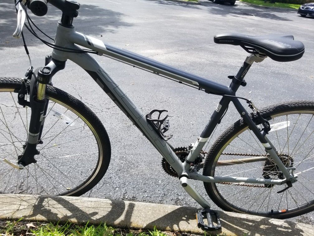 Trek Bodega Gary Fisher Edition Hybrid Bike for Sale in Plantation