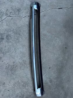 2025 GMC Yukon  front lower skid plate