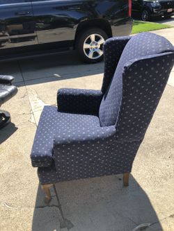 Beautiful chair. Never used. Made by Best Craft furniture