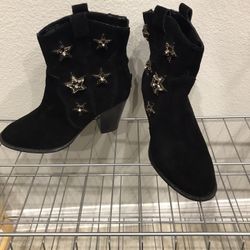 Ladies Boots Size 7 - $10 Each