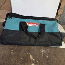 Makita tool bag new 21 in x 11 in, zipper and three pockets
