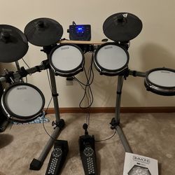 Simmons SD350 Electronic Drum Kit with Mesh Pads