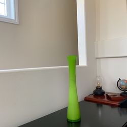 20 Inch Tall Vase