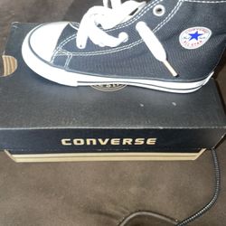 Converse size 10c for toddlers  