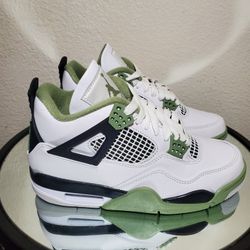 BRAND NEW JORDAN 4 SEA FOAM