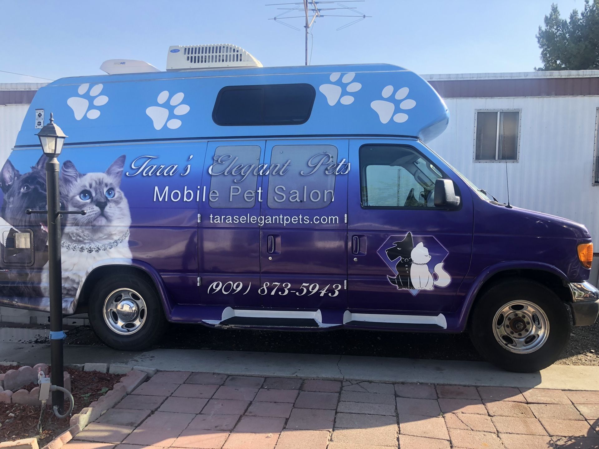 Mobile Grooming Van for Sale!!!! for Sale in Colton, CA OfferUp