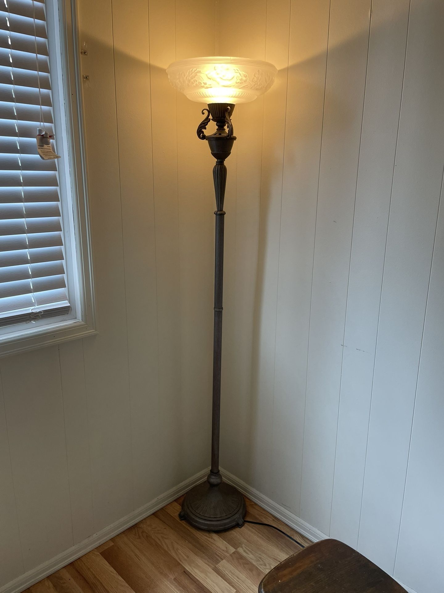 Standing Lamp For Sale