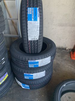 205/65R16 Toyo Extensa A/S Tires