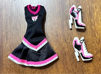 Monster High uniform