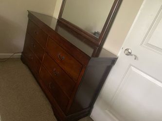 Full Bedroom ( 4 items)