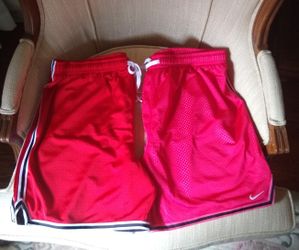 Lot Of 2 Women's Nike Mesh Shorts Sz L