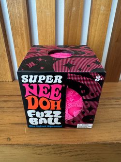 NeeDoh Super Fuzz Ball - Pink