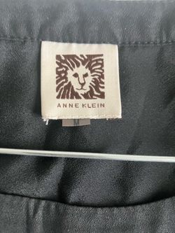 Anne Klein Black Top, Size Medium