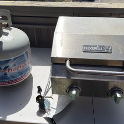 Nexgrill portable tabletop propane grill