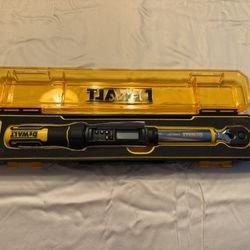 DeWalt 3/8” Drive Digital Torque Wrench