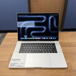 15" MacBook Pro Touchbar 512GB SSD*16GB RAM*2.9Ghz Intel 6 Core i9