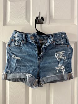 American Eagle super stretch distressed jean shorts