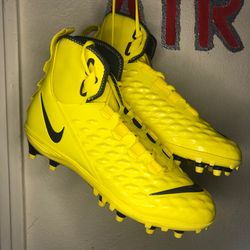 🏈 Nike Mens Force Savage Varsity 2  Football Cleats Yellow  [SIZE 10.5]   MAKE AN OFFER