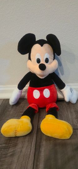 Scentsy Disney Mickey Mouse Classic Scentsy Buddy RETIRED