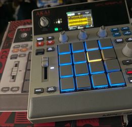 Akai MPC Sample (still in box) Pick up