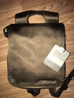 BACKPACK / MESSENGER BAG