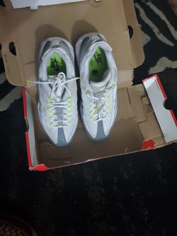 Tenis Nike En Buen Estado Los 3 Pares Por 200 Buena Oferta