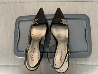 Black Leather Sling Back Pump Sz 6
