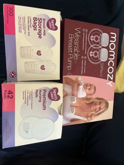 Breast pump pads and storage bags