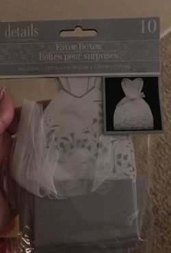 Wedding dress party favors