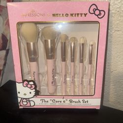 Hello Kitty Brush Set