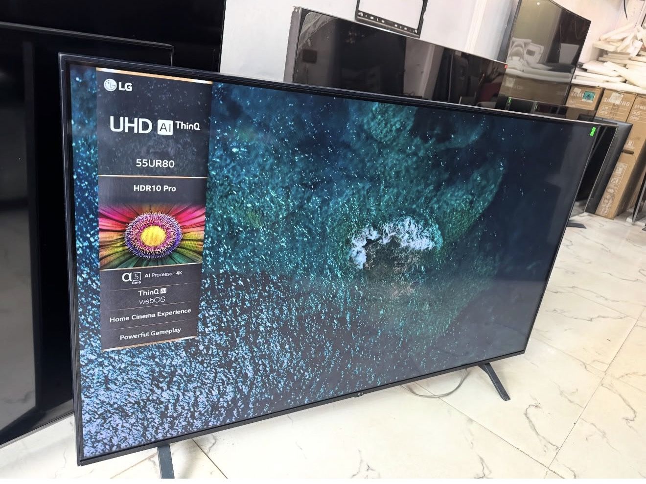 New LG 55" 4K Smart Tv
