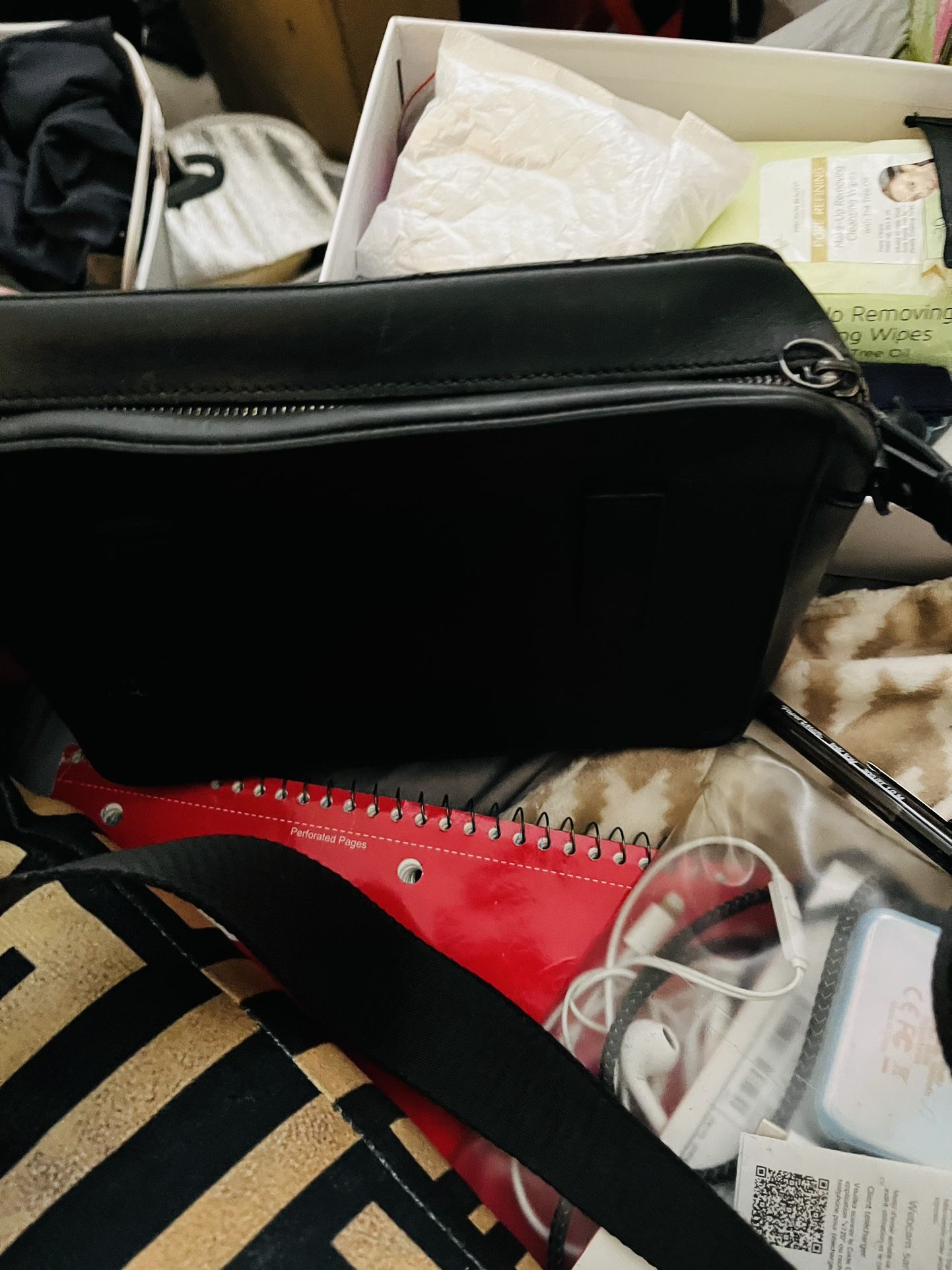 Off-White Black Leather Messenger Bag 