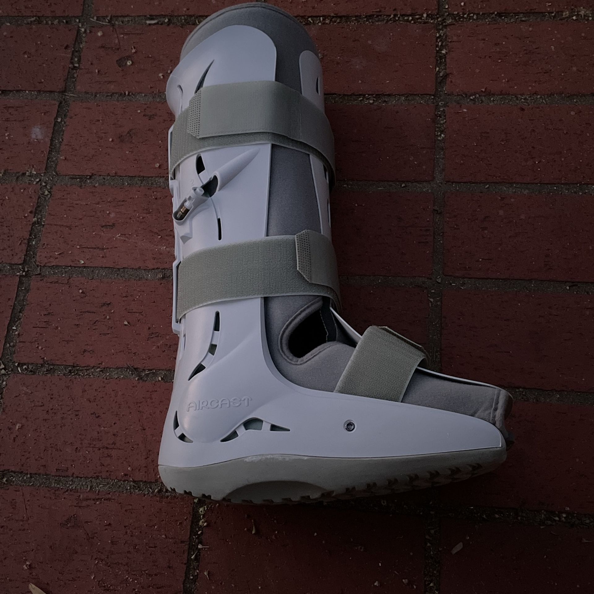 Aircast Boot