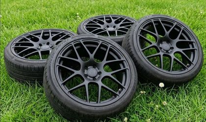 Mercedes Benz Avant Grande 5x112 19in